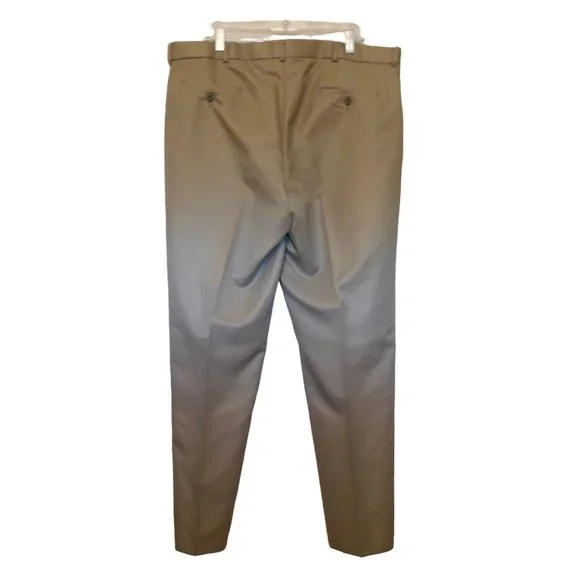 Dockers D3 Pants 40x32 Actual W42 Classic Fit Khaki Tan Flat Front Adj Waist - Picture 3 of 7